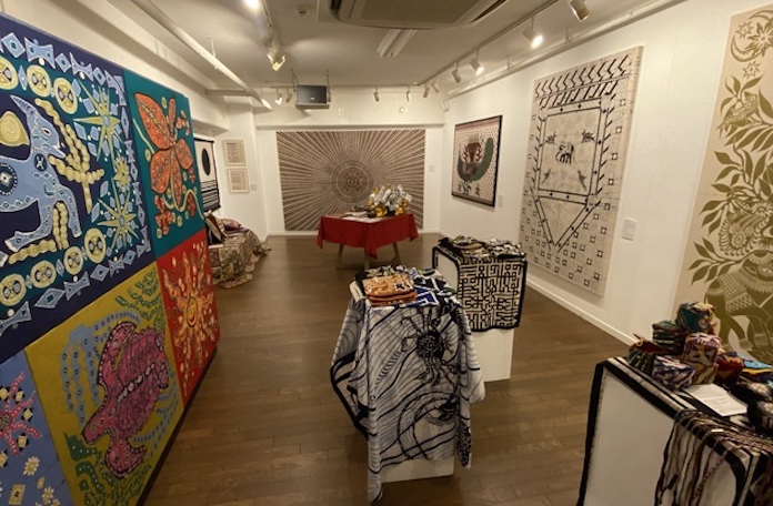 Ena de Silva Exhibition in Tokyo (日英)